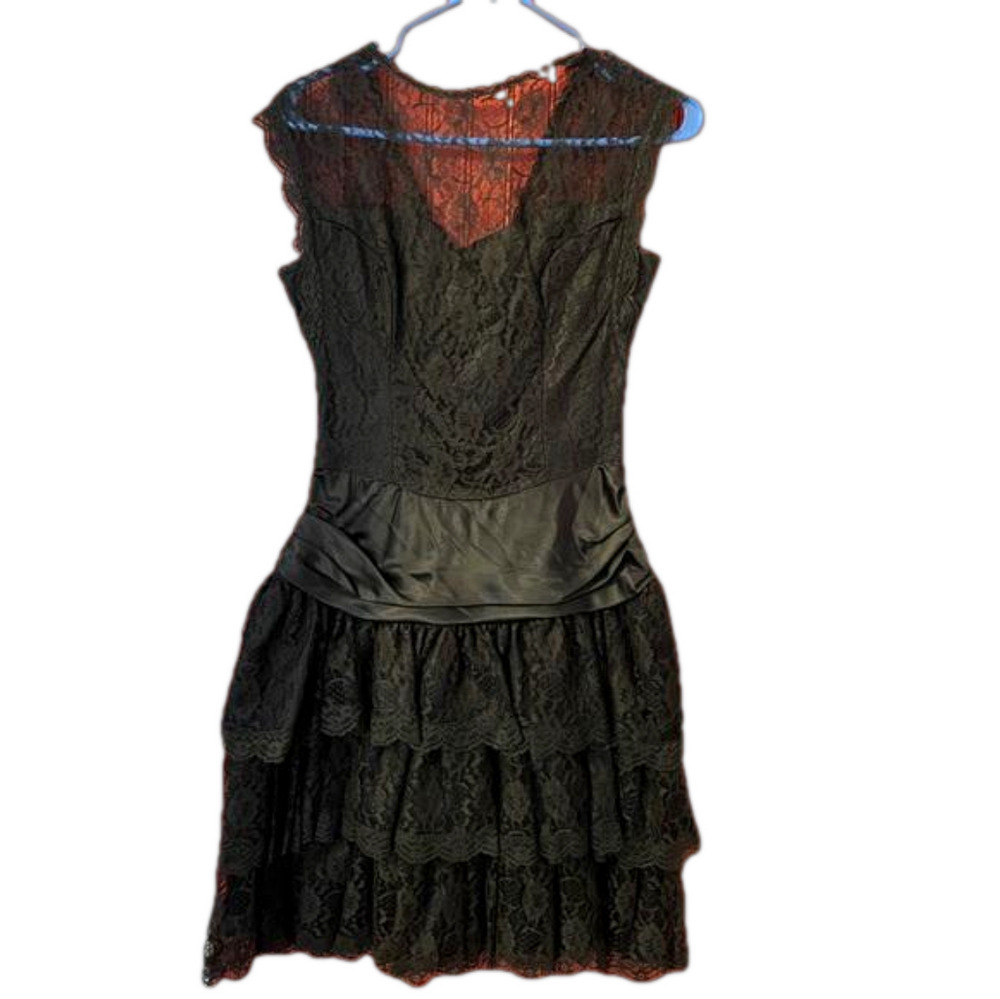 Vintage Late 70’s  80's Gunne Sax Black Lace & Satin Dress 5
